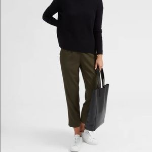 Everlane Italian Go Weave Easy Pant 6 Olive green